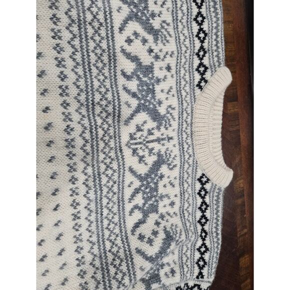 Vintage DALE OF NORWAY Classic Crème Fair Isle Wool Knit Ski Deer Sweater Large - Picture 2 of 6